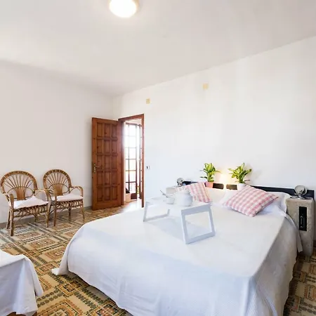 Spazioso Appartamento al Mare con Giardino Capoterra Esterno foto