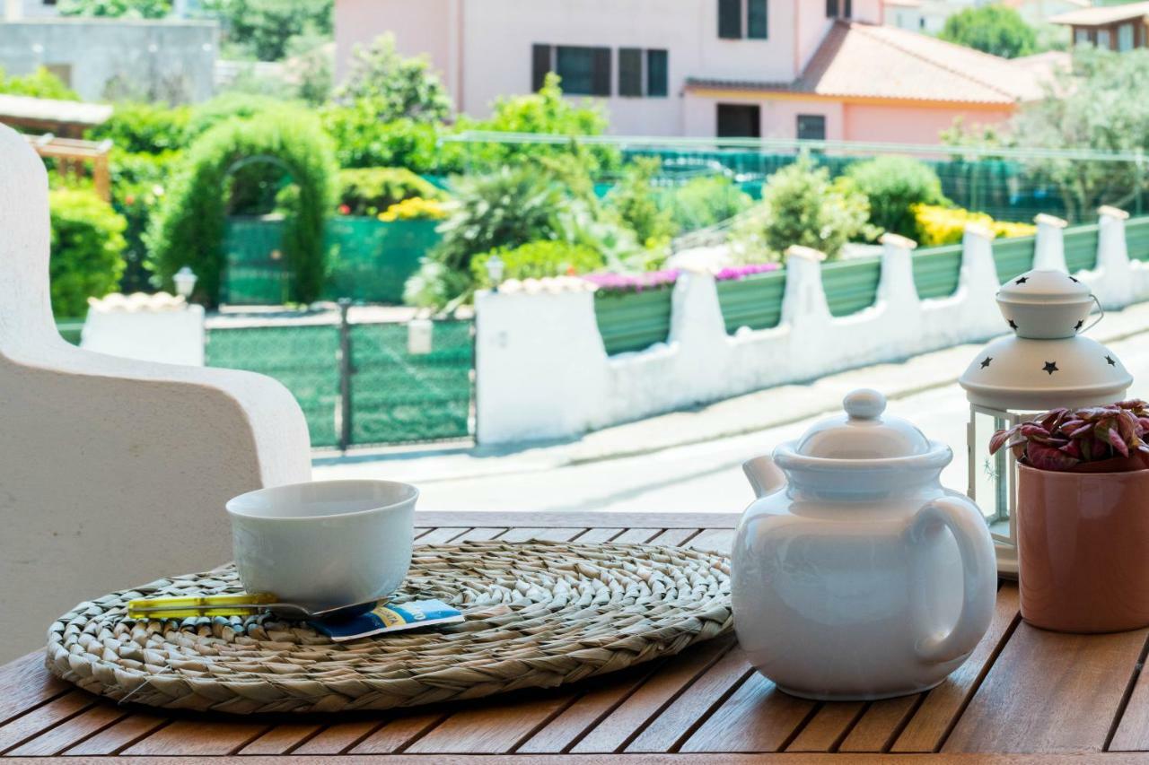 Spazioso Al Mare Con Giardino T0520 * Capoterra